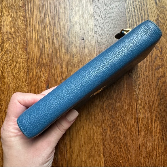 ❤️LAST CHANCE❤️ Prada Blue Saffiano Leather Snap ID Holder Long Wallet (w/ COA) - Picture 13 of 15